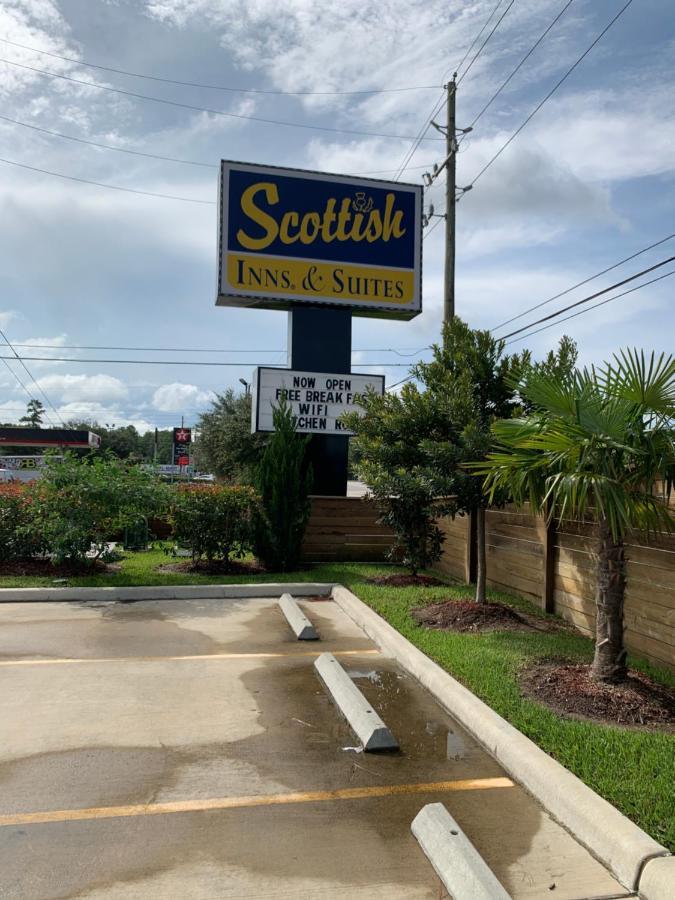Scottish Inn & Suites - Iah Airport Хъмбъл Екстериор снимка