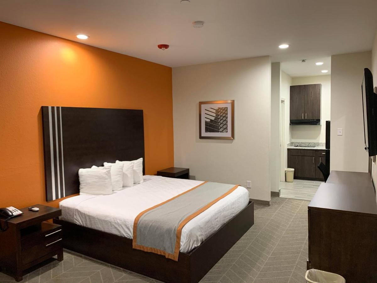 Scottish Inn & Suites - Iah Airport Хъмбъл Екстериор снимка